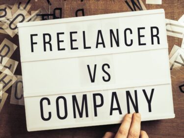 SEO Freelancer VS Company